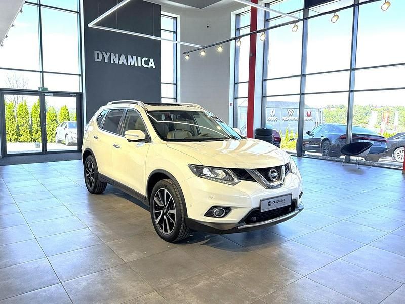 Biały Używany 2015 Nissan X-Trail SUV | 59 300 zł (Uczciwa cena) - Obraz 1/3