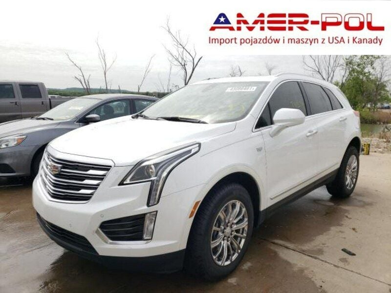Biały Używany 2018 Cadillac XT5 SUV | 110 000 zł - Obraz 1/4