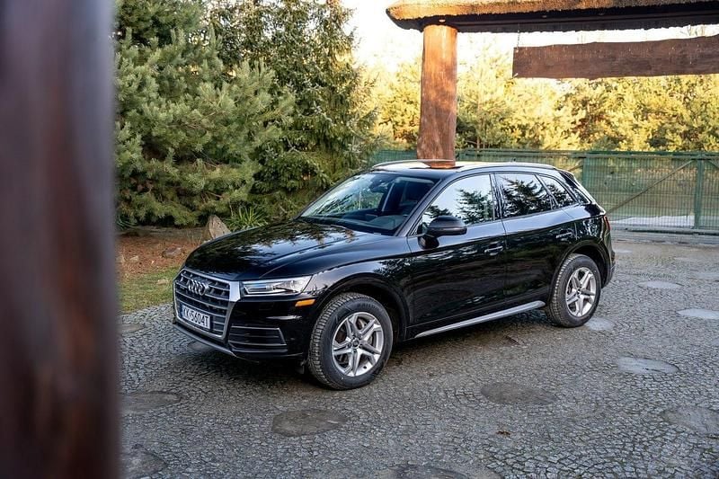 Używany Audi Q5 Premium 252 KM (185 kW) 2018 Czarny (metalik) SUV