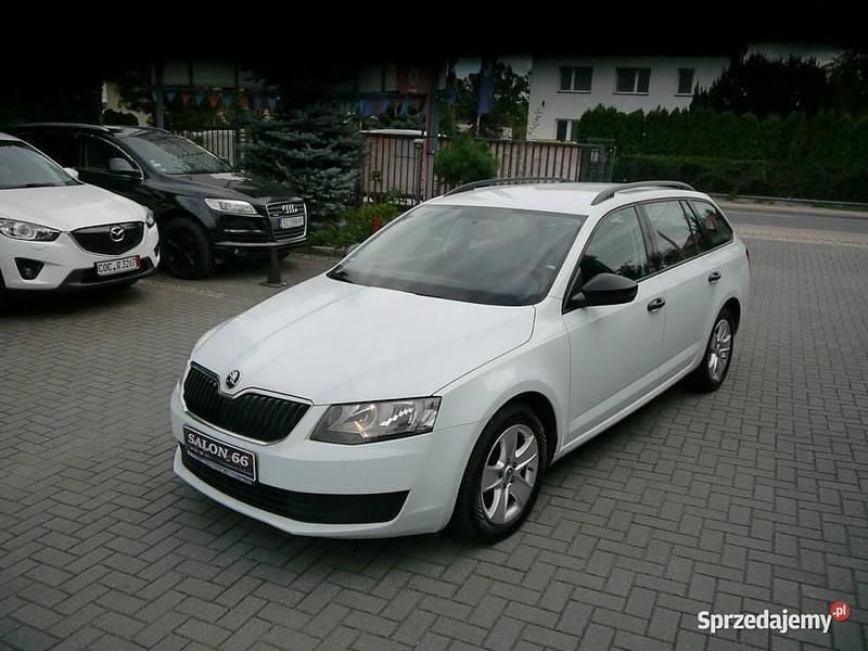 Używany Skoda Octavia 2015 Biały Kombi
