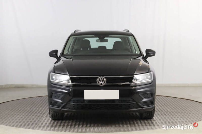 Czarny Używany 2016 VW Tiguan SUV | 66 499 zł (Uczciwa cena) - Obraz 1/4