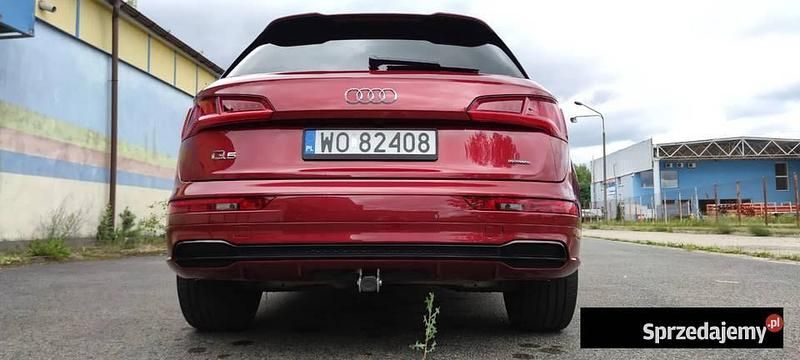 Czerwony Używany 2018 Audi Q5 Premium SUV | 107 900 zł (Uczciwa cena) - Obraz 1/4