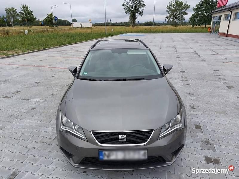 Używany 2015 Seat Leon ST Kombi | 29 900 zł (Drogi) - Obraz 1/4