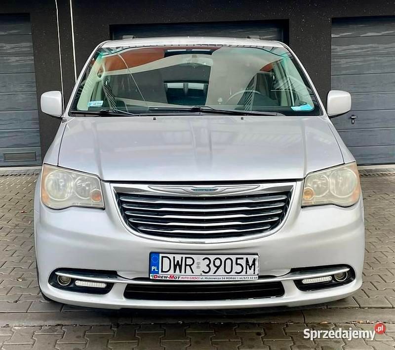 Używany Chrysler Town & Country 2013 Minivan