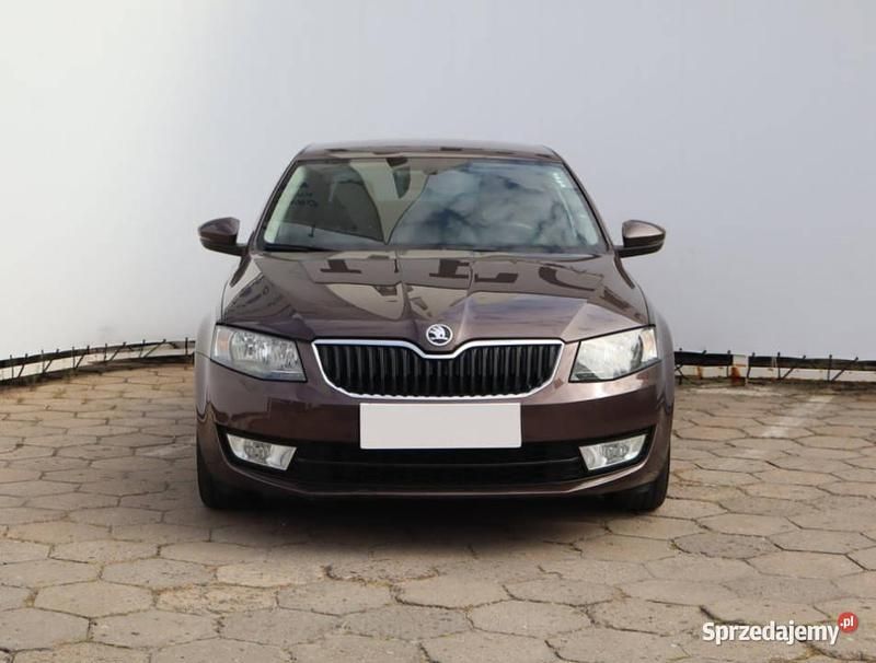 Brązowy Używany 2015 Skoda Octavia Hatchback | 39 499 zł (Uczciwa cena) - Obraz 1/4