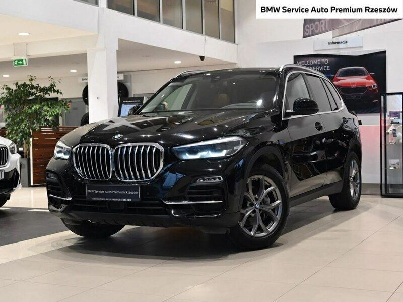 Czarny (metalik) Używany 2020 BMW X5 SUV | 211 900 zł (Super Cena) - Obraz 1/4