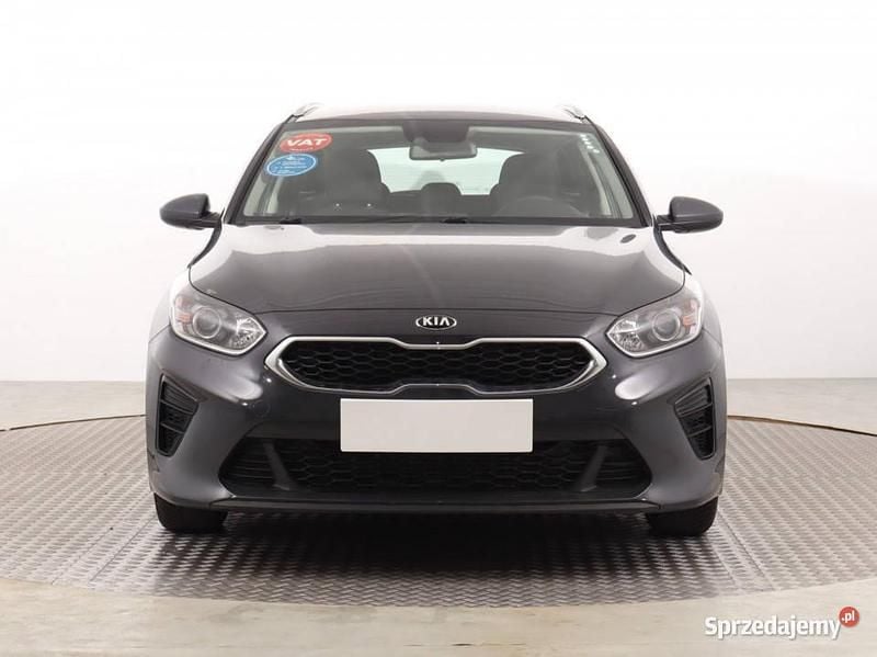 Szary Używany 2020 Kia Ceed Kombi | 40 999 zł (Dobra cena) - Obraz 1/4