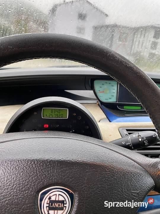 Używany Lancia Phedra 2001 Minivan