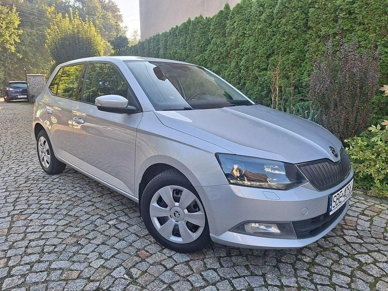 Srebrny Używany 2018 Skoda Fabia Ambition Hatchback | 25 900 zł (Dobra cena) - Obraz 1/4