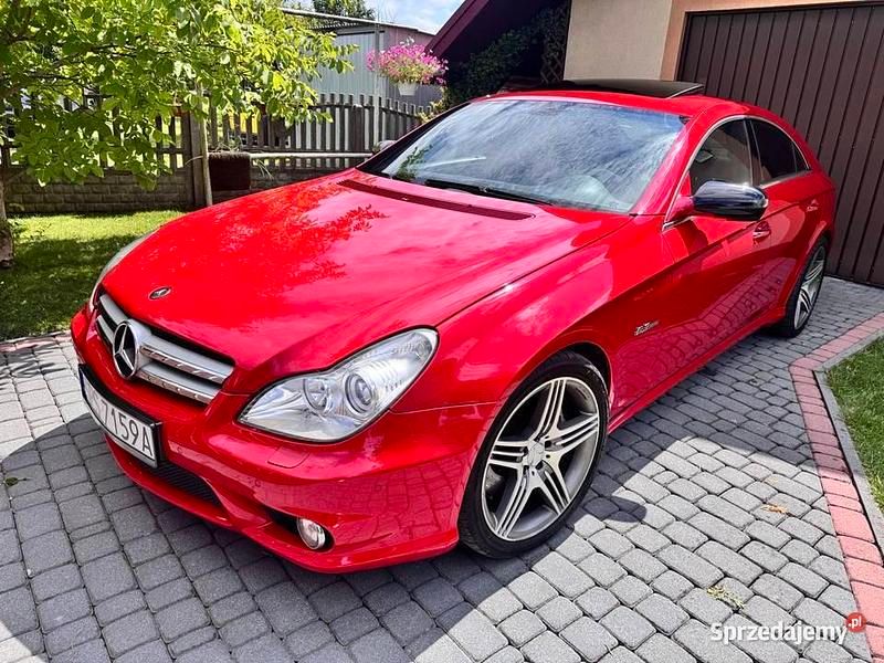 Czerwony Używany 2009 Mercedes CLS63 AMG AMG Sedan/Limuzyna | 66 000 zł - Obraz 1/4
