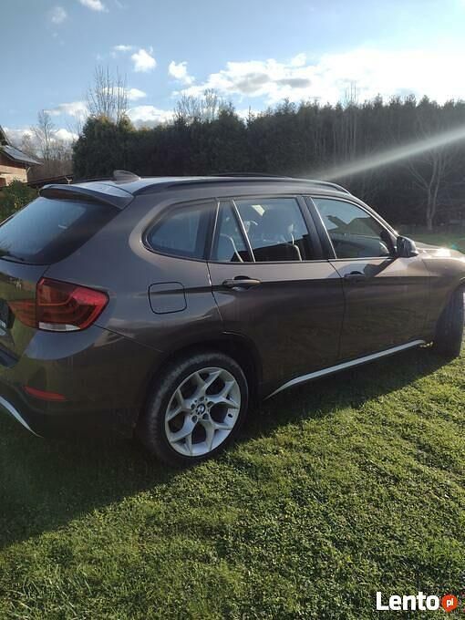 Używany BMW X1 Sport Line 2013 Brązowobeżowy SUV