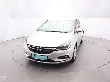 Srebrny Używany 2018 Opel Astra Hatchback | 54 990 zł (Drogi) - Obraz 1/4