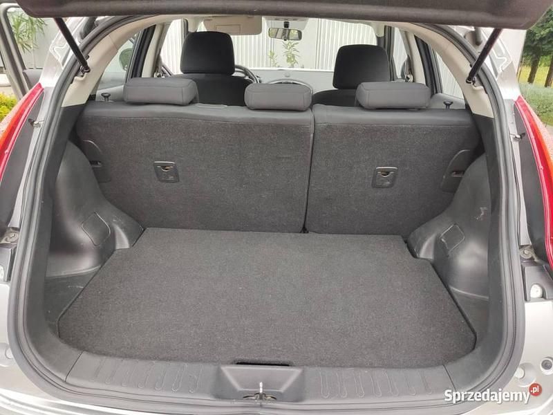 Używany Nissan Juke Acenta 110 KM (80 kW) 2013 Srebrny SUV