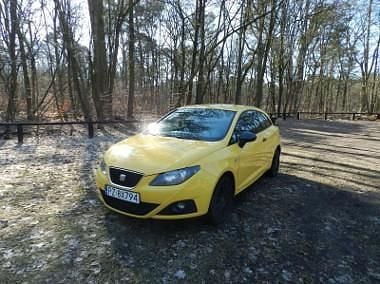 Używany Seat Ibiza 86 KM (63 kW) 2010 Żółty Hatchback