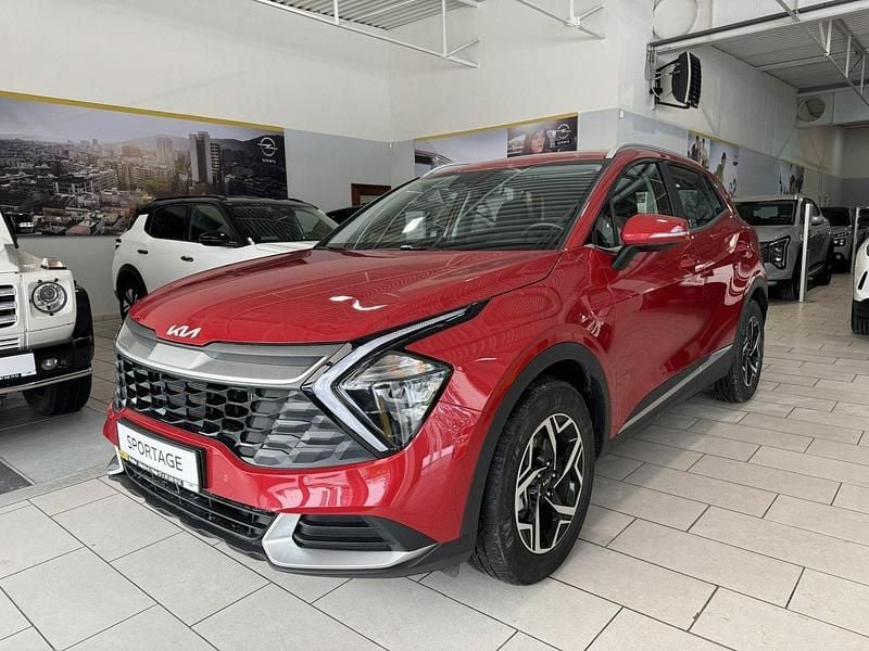Czerwony Używany 2025 Kia Sportage Turbo SUV | 129 900 zł (Super Cena) - Obraz 1/4