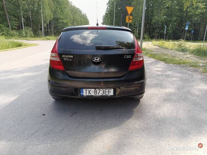 Czarny Używany 2008 Hyundai i30 Hatchback | 6500 zł (Dobra cena) - Obraz 1/4