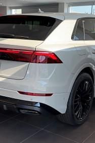 Nowe Audi Q8 S-Line 286 KM (210 kW) 2025 Biały SUV