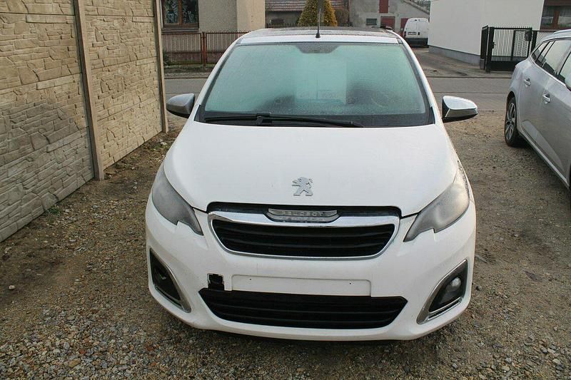 Używany Peugeot 108 82 KM (60 kW) 2015 Biały Hatchback