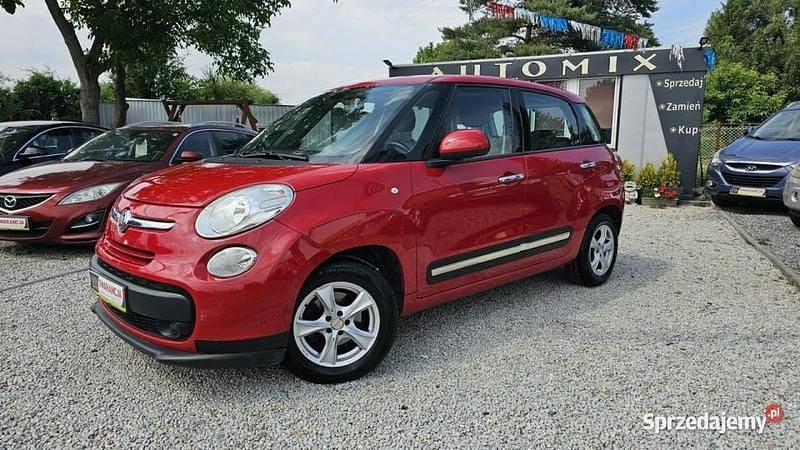 Czerwony Używany 2013 Fiat 500L Minivan | 29 900 zł (Uczciwa cena) - Obraz 1/2