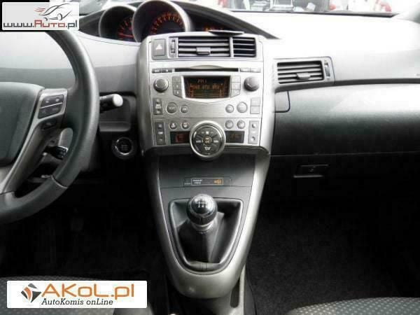 Używany Toyota Verso 126 KM (92 kW) 2009 Inny Minivan