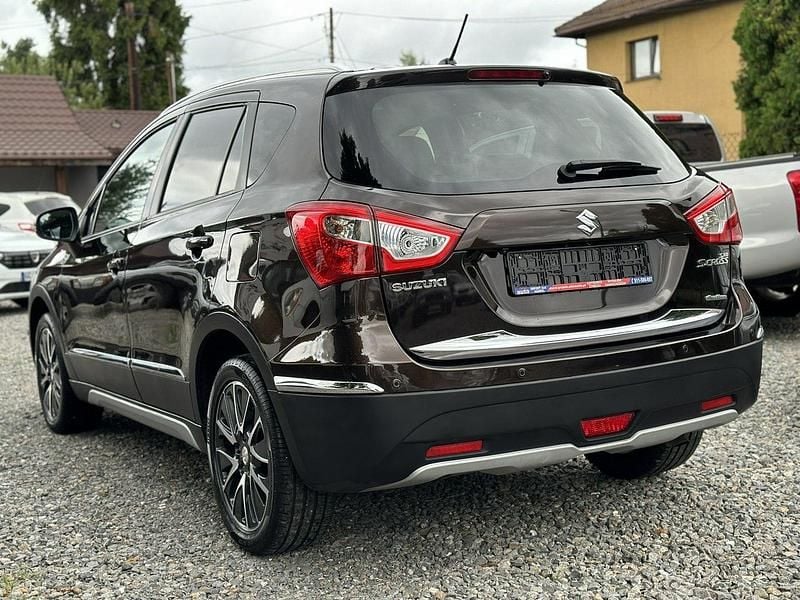 Używany Suzuki SX4 120 KM (88 kW) 2014 Czarny (metalik, perła) SUV