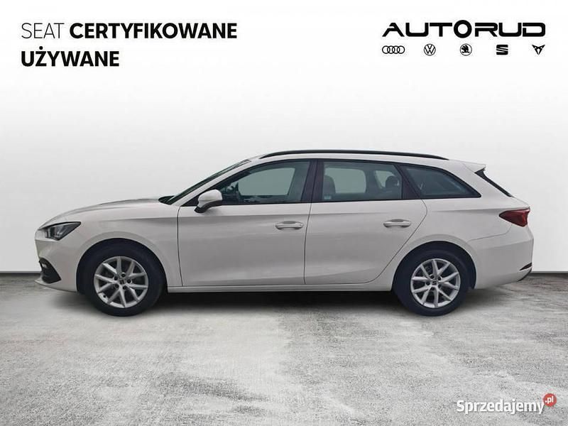 Biały Używany 2023 Seat Leon Style Kombi | 79 900 zł (Uczciwa cena) - Obraz 1/4