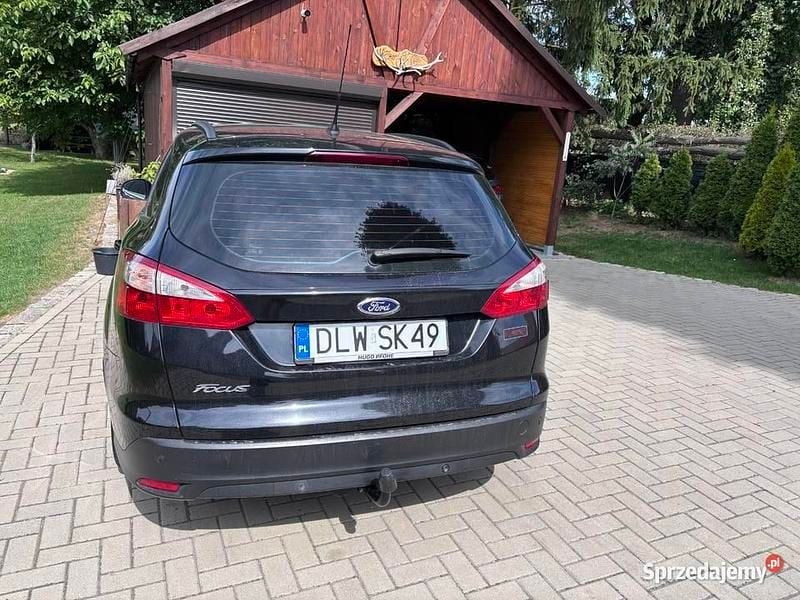 Czarny Używany 2013 Ford Focus Kombi | 17 800 zł - Obraz 1/4