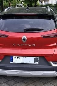 Używany Renault Captur Techno 140 KM (102 kW) 2023 Czerwony SUV