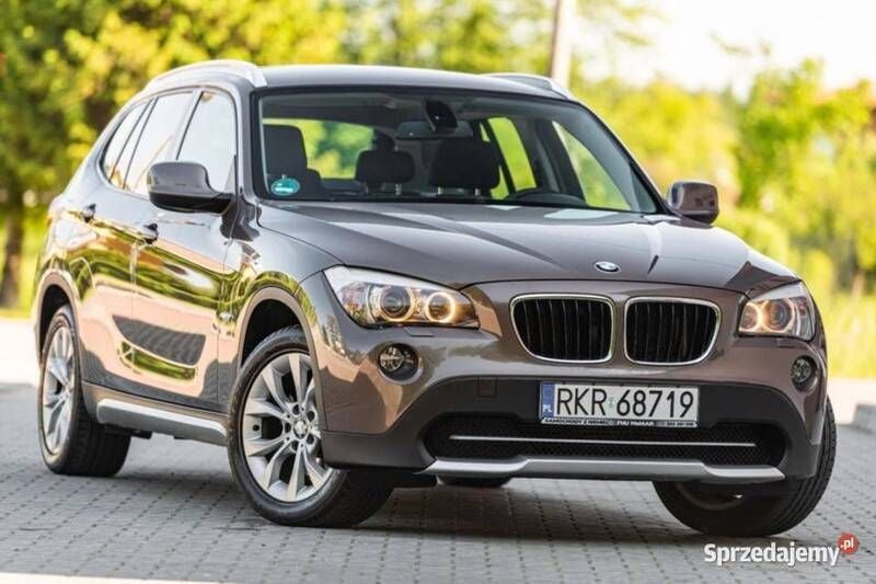 Brązowy Używany 2010 BMW X1 SUV | 37 900 zł (Uczciwa cena) - Obraz 1/4