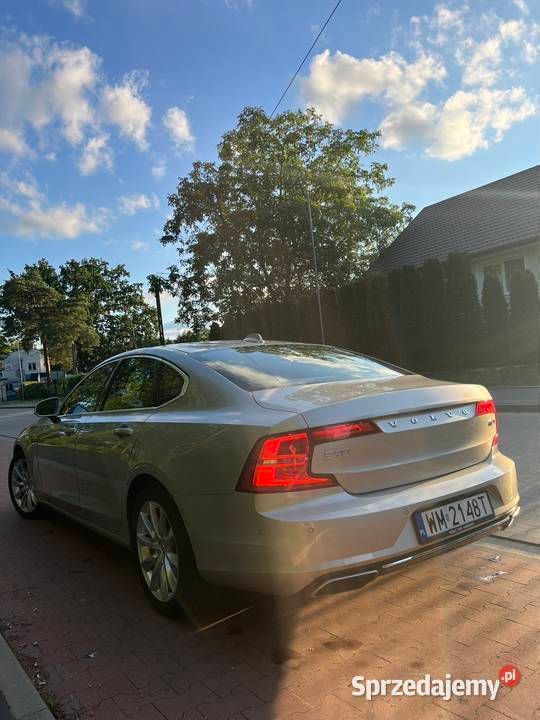 Złoty Używany 2017 Volvo S90 Momentum Sedan/Limuzyna | 96 500 zł (Uczciwa cena) - Obraz 1/4