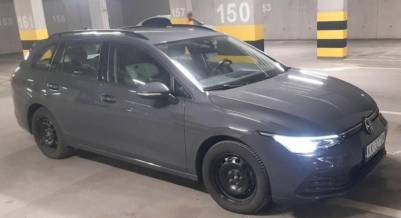 Używany VW Golf VIII 116 KM (85 kW) 2021 Szary Kombi