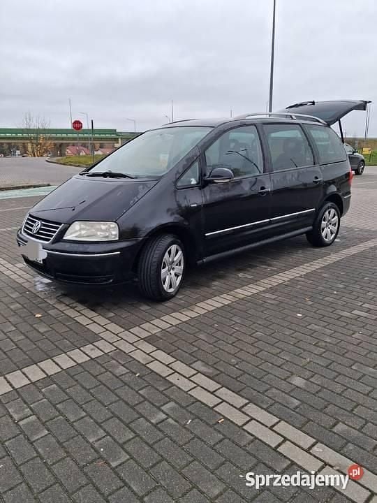 Czarny Używany 2004 VW Sharan Minivan | 7000 zł (Dobra cena) - Obraz 1/4