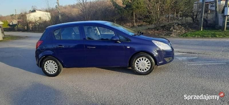 Używany Opel Corsa 2010 Granatowy Hatchback