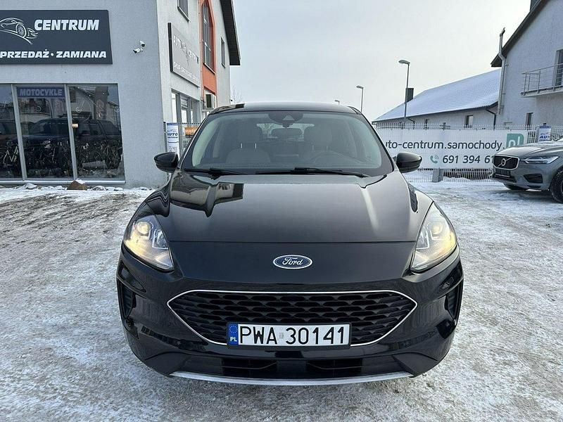 Używany Ford Escape 184 KM (135 kW) 2020 Czarny (metalik) SUV