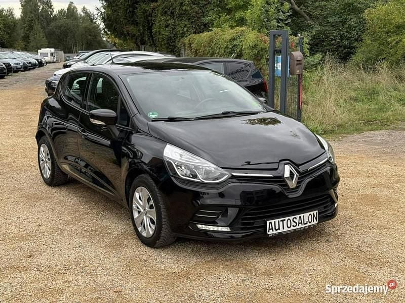 Czarny (metalik) Używany 2018 Renault Clio IV Hatchback | 29 900 zł (Uczciwa cena) - Obraz 1/4