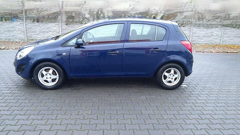 Używany Opel Corsa 2012 Niebieski Hatchback