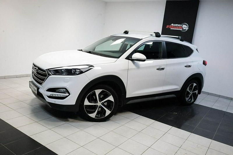 Używany Hyundai Tucson 142 KM (104 kW) 2017 Biały SUV