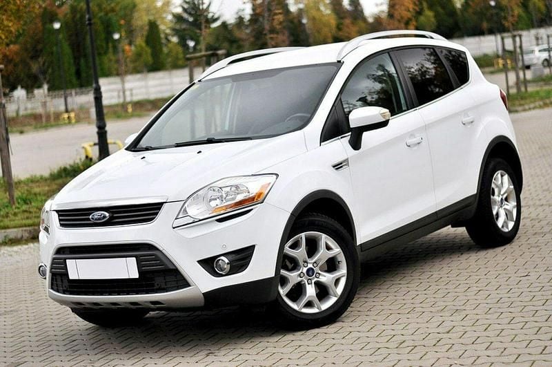 Biały Używany 2011 Ford Kuga Titanium SUV | 32 900 zł (Uczciwa cena) - Obraz 1/4