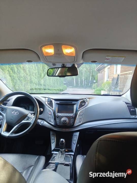 Używany Hyundai i40 2013 Czarny Kombi