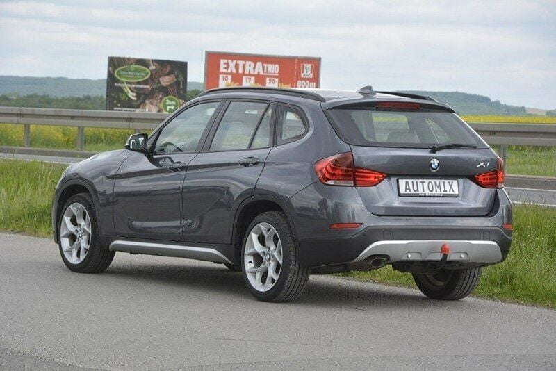 Używany BMW X1 xLine 143 KM (105 kW) 2014 Szary SUV