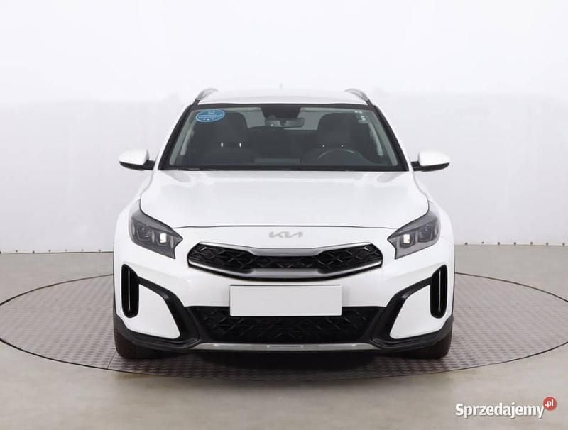 Biały Używany 2023 Kia XCeed SUV | 84 999 zł (Dobra cena) - Obraz 1/4
