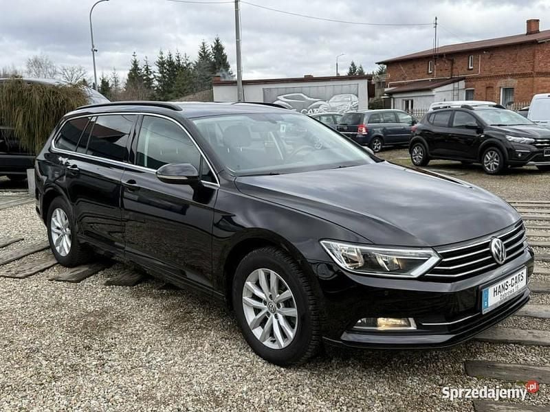 Używany VW Passat 150 KM (110 kW) 2016 Czarny Kombi