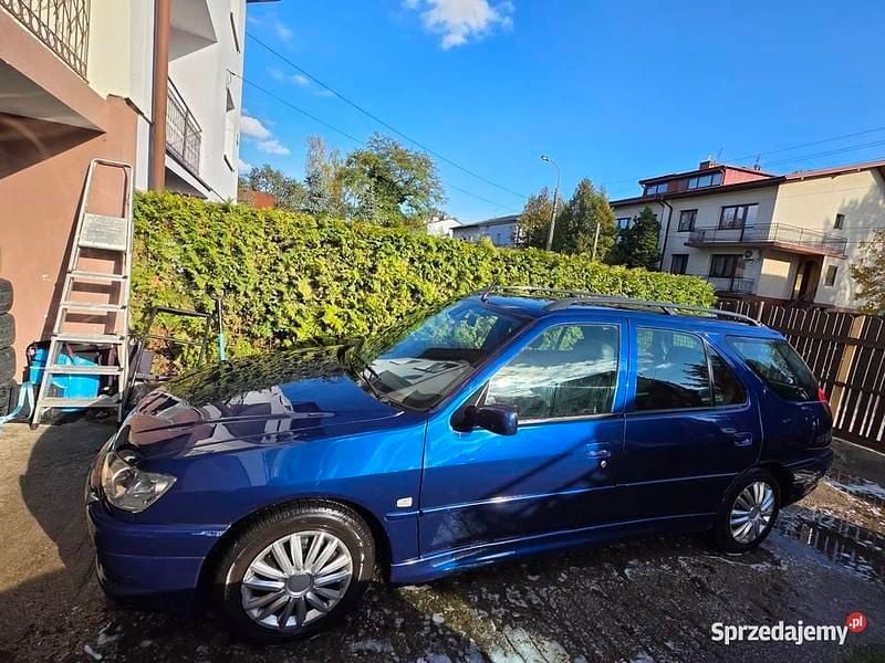 Granatowy Używany 2001 Peugeot 306 Kombi | 6500 zł - Obraz 1/4