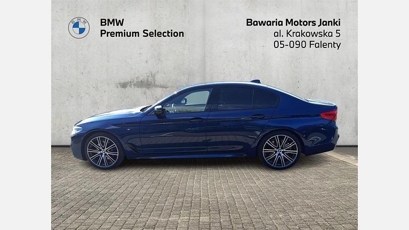 Używany BMW 530 Shadowline 265 KM (194 kW) 2019 Mediterranblue metallic metalizowany Sedan/Limuzyna