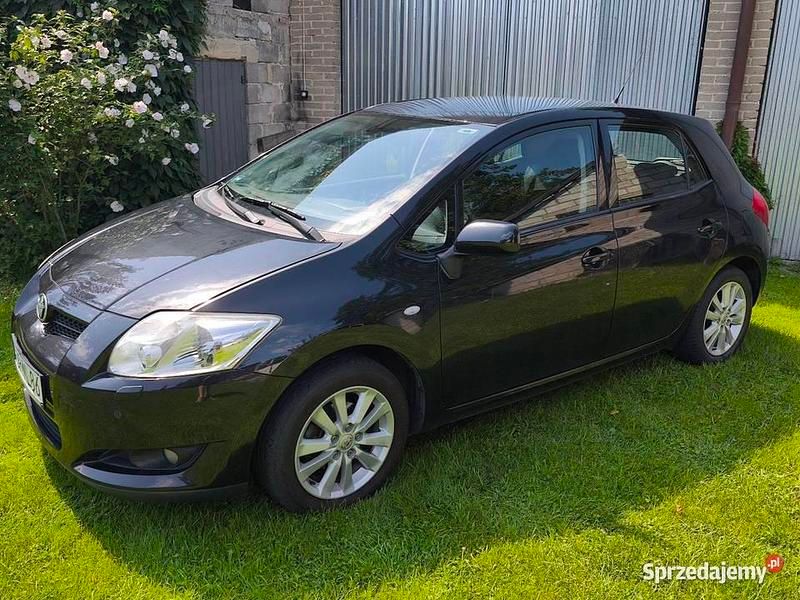 Czarny Używany 2007 Toyota Auris Hatchback | 16 900 zł (Uczciwa cena) - Obraz 1/4
