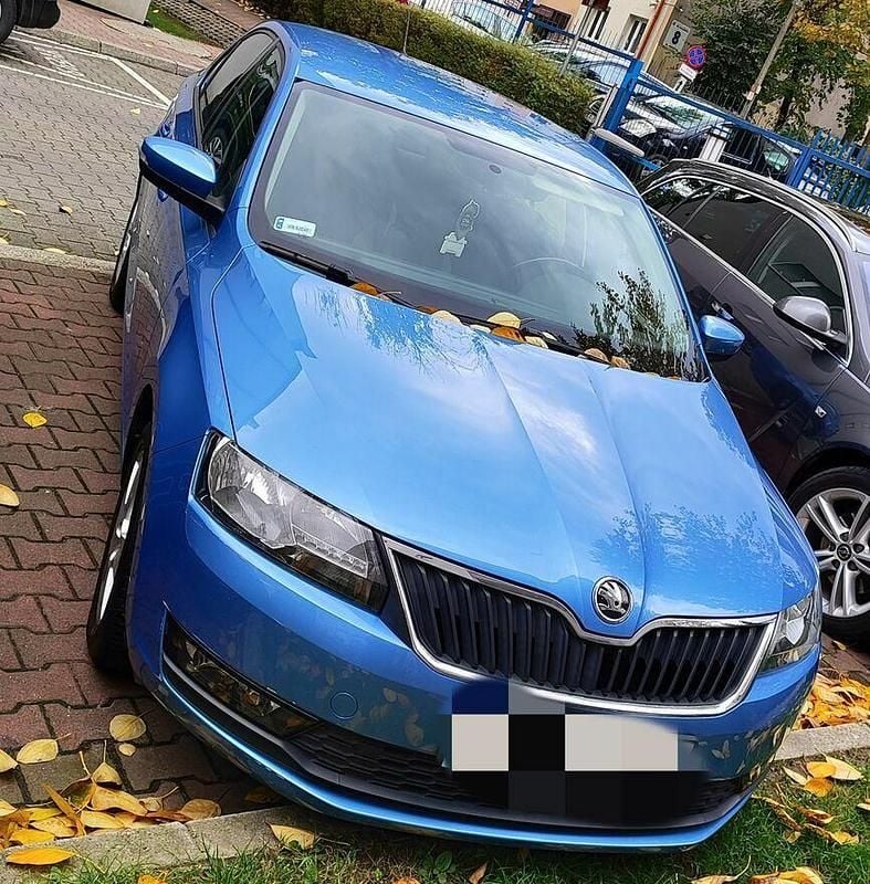 Niebieski Używany 2018 Skoda Rapid Sedan/Limuzyna | 40 000 zł (Uczciwa cena) - Obraz 1/3
