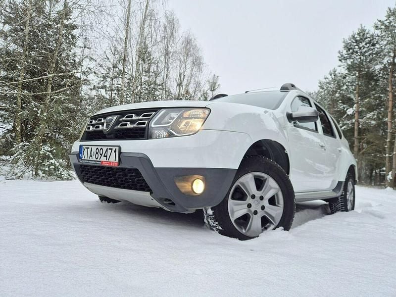 Biały Używany 2017 Dacia Duster SUV | 36 900 zł (Dobra cena) - Obraz 1/4