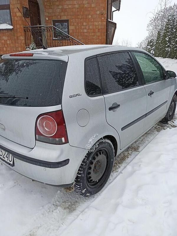 Używany VW Polo Goal 54 KM (39 kW) 2006 Srebrny Hatchback