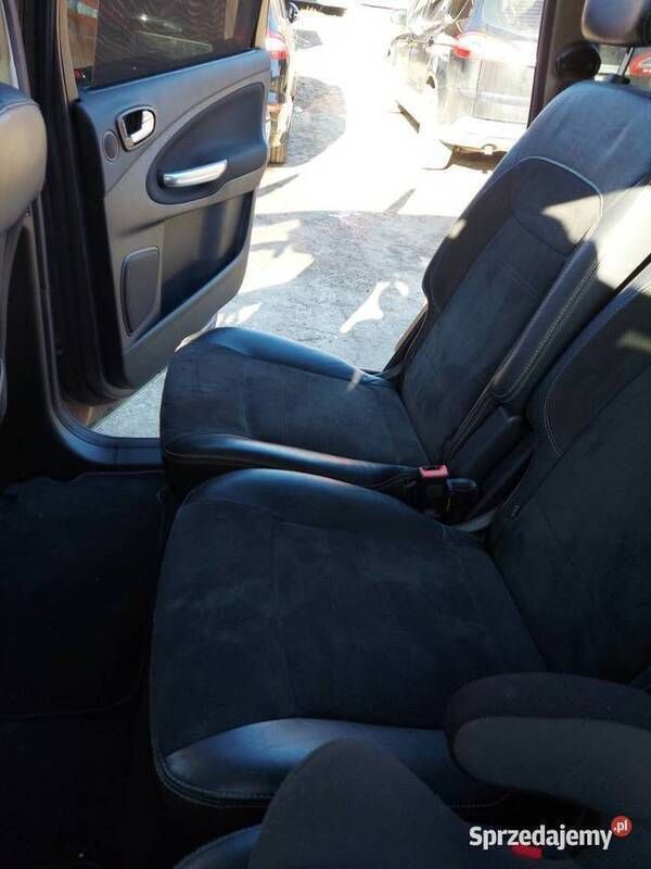 Używany 2012 Ford S-MAX Titanium Minivan | 29 900 zł (Uczciwa cena) - Obraz 1/4