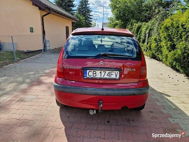Używany Citroën C3 2002 Czerwony Hatchback